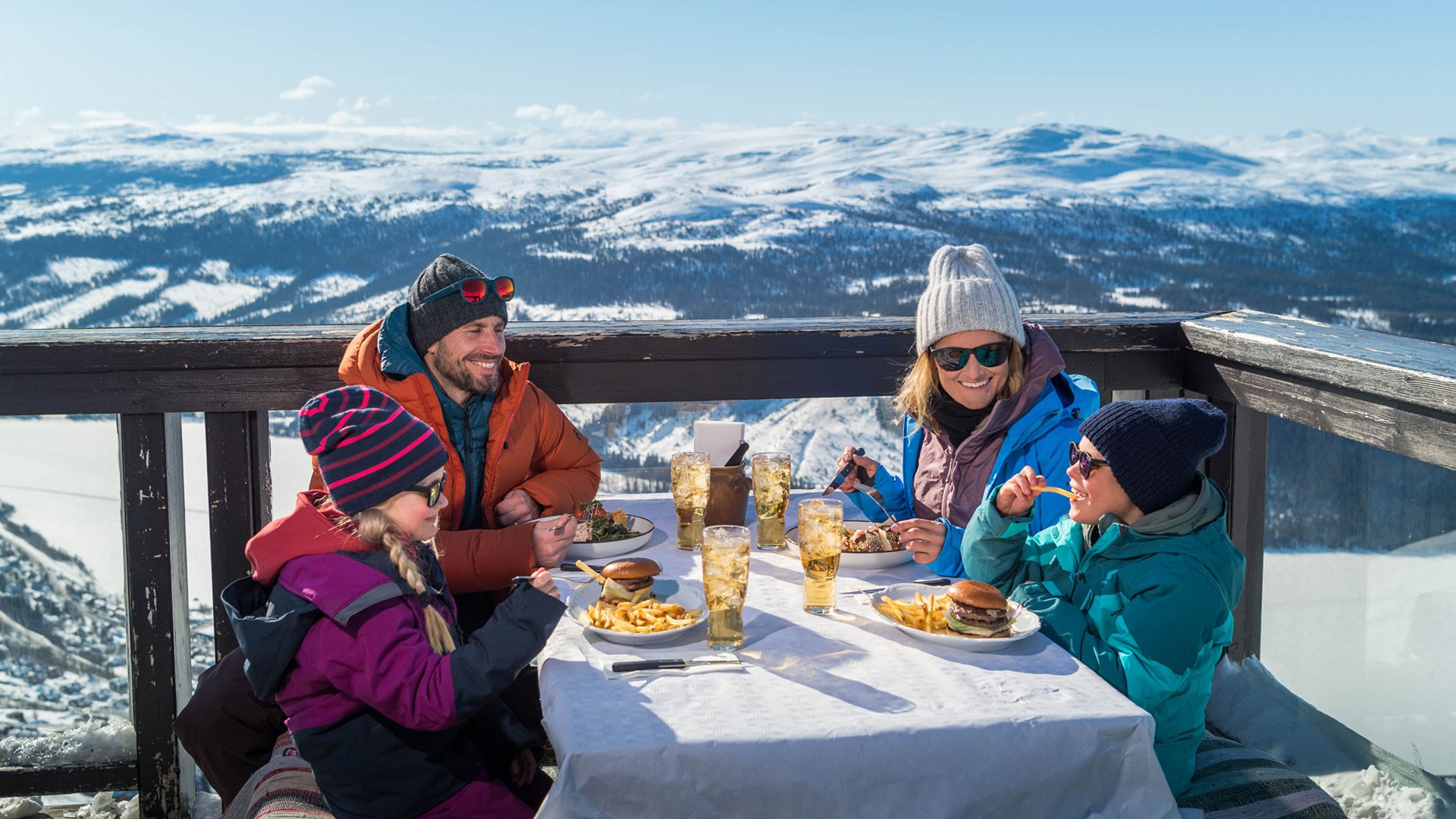 Wyjazd narciarski na północ Europy - fakty i mity na temat cen w Skandynawii